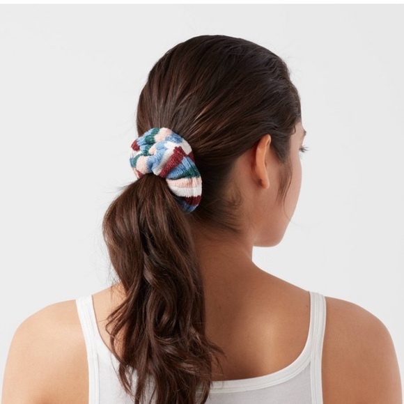 Room Essentials Target Microfiber Towel Twisters Scrunchies - Picture 6 of 6